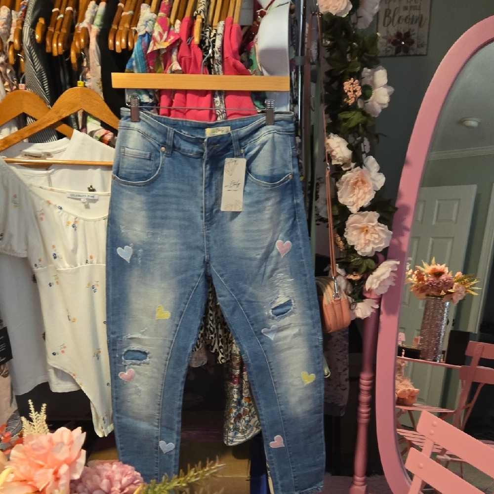 Chic Light Blue Jeans with Heart Details and Sparkle. NWT